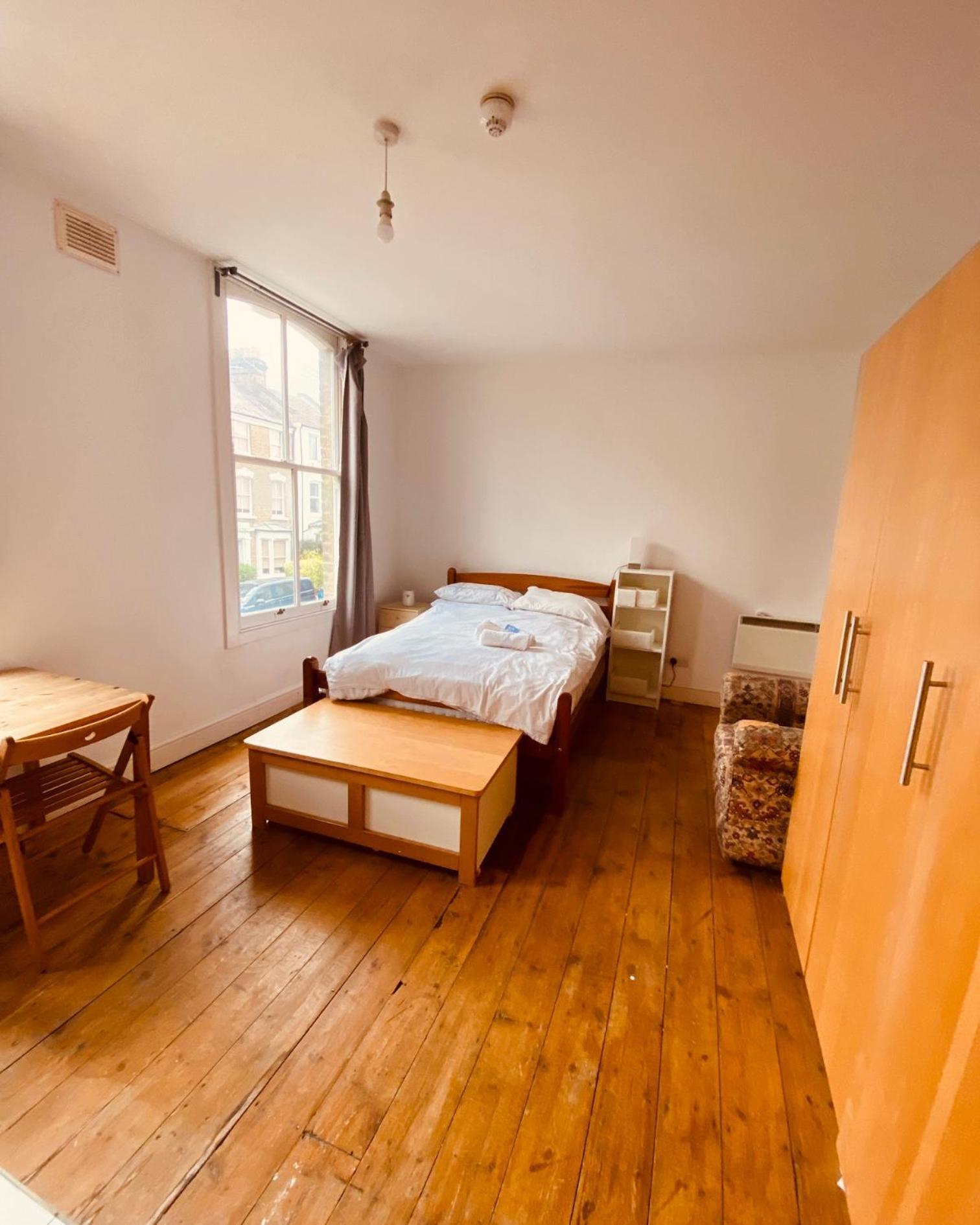 In Islington Apartament